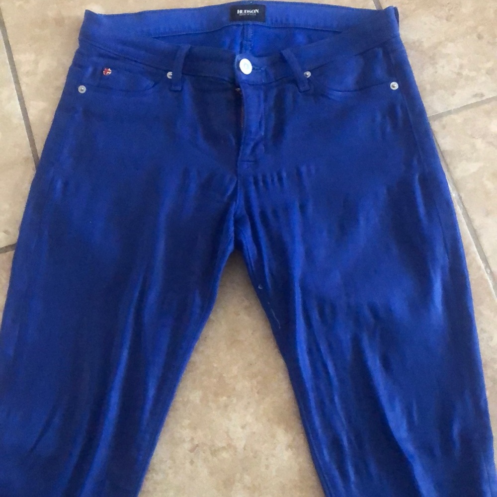 Stunning blue jeans!! Electric blue Hudson’s